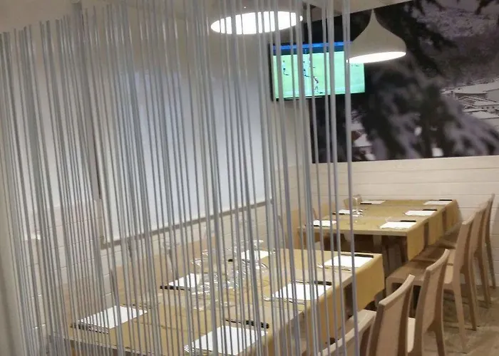 Hotel Restaurante Pasaje *